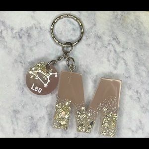 CUSTOMIZABLE KEYCHAINS
